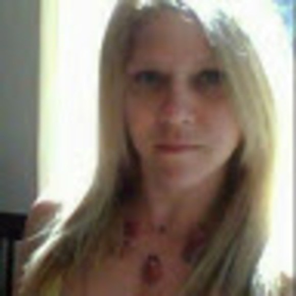 Meet your Posher, Terri - Picture 1 of 1